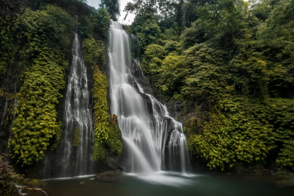 BanyumalaTwinWaterfalls-Bali-2020-GettyImages-1014791194.jpg