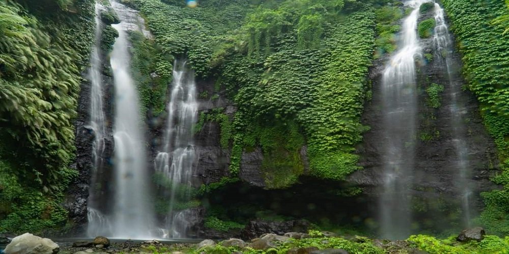 bali-fiji-waterfall