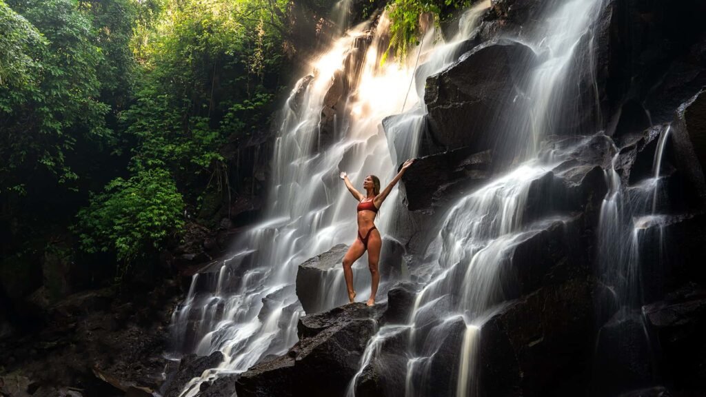 kanto-lampo-waterfall-bali-1